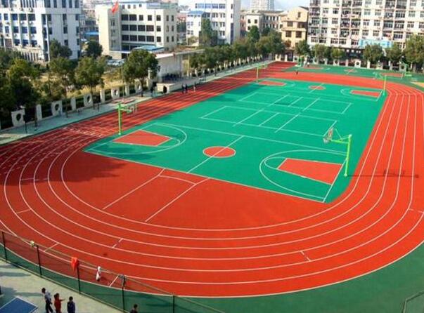 【知识点】襄阳塑胶跑道施工时为什么会产生气味？
