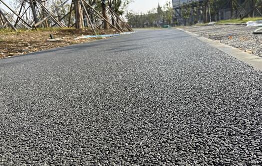 急急急！在遇到这种：海绵城市理念下城市道路该如何施工？